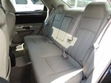2007 Chrysler 300 C HEMI Rear Seat
