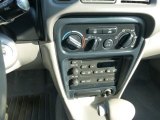 2002 Chevrolet Prizm LSi Controls