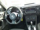 2012 Volkswagen Beetle 2.5L Dashboard