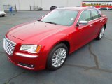 2011 Chrysler 300 C Hemi AWD Front 3/4 View