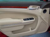 2011 Chrysler 300 C Hemi AWD Door Panel