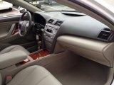 2010 Toyota Camry XLE Dashboard