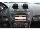 2010 Mercedes-Benz ML 550 4Matic Controls