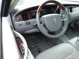 2007 Lincoln Town Car Signature Limited Medium Light Stone Interior