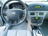 2008 Hyundai Sonata Limited V6 Dashboard