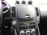 2010 Nissan 370Z NISMO Coupe Controls