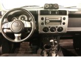 2007 Toyota FJ Cruiser 4WD Dashboard