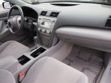 2009 Toyota Camry LE Dashboard