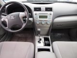 2009 Toyota Camry LE Dashboard