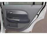 2007 Chrysler Sebring Touring Sedan Door Panel