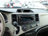 2011 Toyota Sienna LE Controls