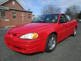 2003 Pontiac Grand Am GT Sedan Front 3/4 View