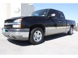 2004 Chevrolet Silverado 1500 LS Extended Cab Front 3/4 View