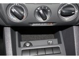 2013 Volkswagen Jetta S Sedan Controls