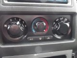 2006 Nissan Pathfinder SE 4x4 Controls