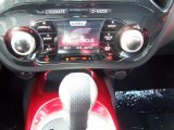 2012 Nissan Juke SL AWD Controls