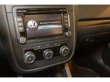 2010 Volkswagen Jetta SE Sedan Controls