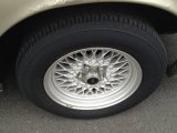 Ford Crown Victoria 2000 Wheels and Tires