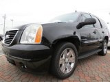 2007 GMC Yukon SLT Front 3/4 View