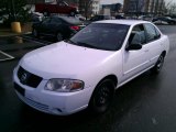 Cloud White Nissan Sentra in 2005