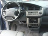 2003 Toyota Sienna XLE Dashboard