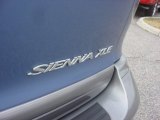 Toyota Sienna 2003 Badges and Logos