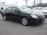 2007 Toyota Avalon XLS Front 3/4 View
