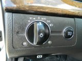 2004 Mercedes-Benz E 500 Sedan Controls