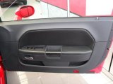 2009 Dodge Challenger R/T Door Panel