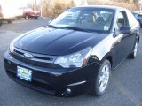 2010 Ebony Black Ford Focus SE Coupe #77961282