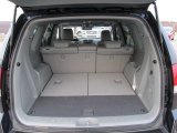 2009 Kia Borrego EX V6 4x4 Trunk