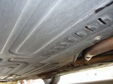 2003 Jaguar S-Type 3.0 Undercarriage