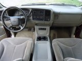 2000 GMC Sierra 1500 SLE Extended Cab 4x4 Dashboard