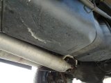 2000 GMC Sierra 1500 SLE Extended Cab 4x4 Undercarriage