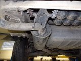 1985 Mercedes-Benz E Class 300 TD Wagon Undercarriage