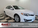 2013 Super White Toyota Camry SE #78122180
