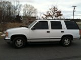 Summit White GMC Yukon in 1999