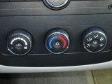 2006 Buick Lucerne CX Controls
