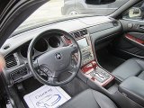 2004 Acura RL 3.5 Ebony Interior