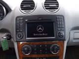 2009 Mercedes-Benz ML 320 BlueTec 4Matic Controls