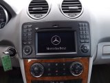 2009 Mercedes-Benz ML 320 BlueTec 4Matic Controls