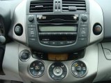2010 Toyota RAV4 Limited 4WD Controls