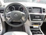 2013 Mercedes-Benz ML 350 BlueTEC 4Matic Dashboard