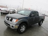 2006 Nissan Frontier SE King Cab 4x4 Front 3/4 View