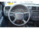 2001 Chevrolet S10 LS Crew Cab 4x4 Steering Wheel