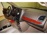 2012 Chrysler Town & Country Touring Dashboard