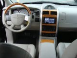 2009 Chrysler Aspen Limited 4x4 Dashboard