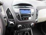 2013 Hyundai Tucson GLS Controls