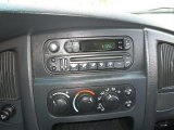 2004 Dodge Ram 1500 SLT Quad Cab Controls