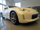 2013 Nissan 370Z Sport Touring Coupe Front 3/4 View